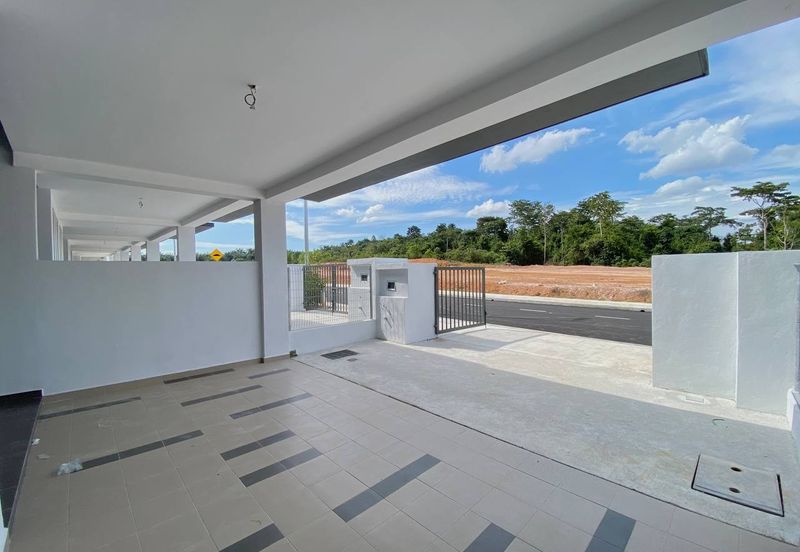 J1 Residence @ Jenderam