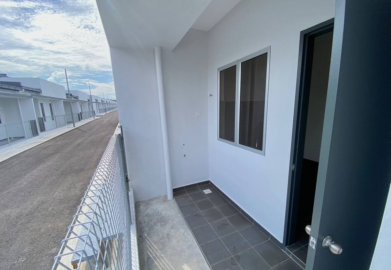 J1 Residence @ Jenderam