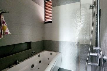 Seksyen 8, Shah Alam