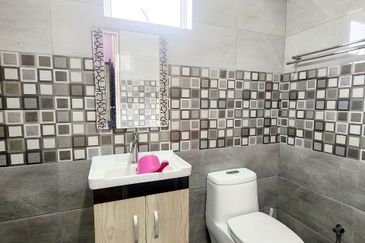 Seksyen 8, Shah Alam