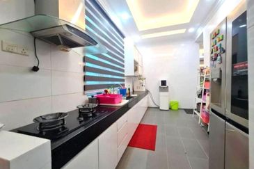 Jalan Setia Wawasan U13/34