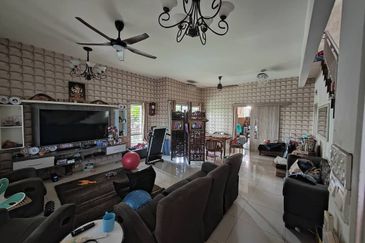 Bandar Saujana Putra 3