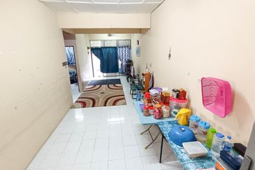 Bandar Baru Salak Tinggi