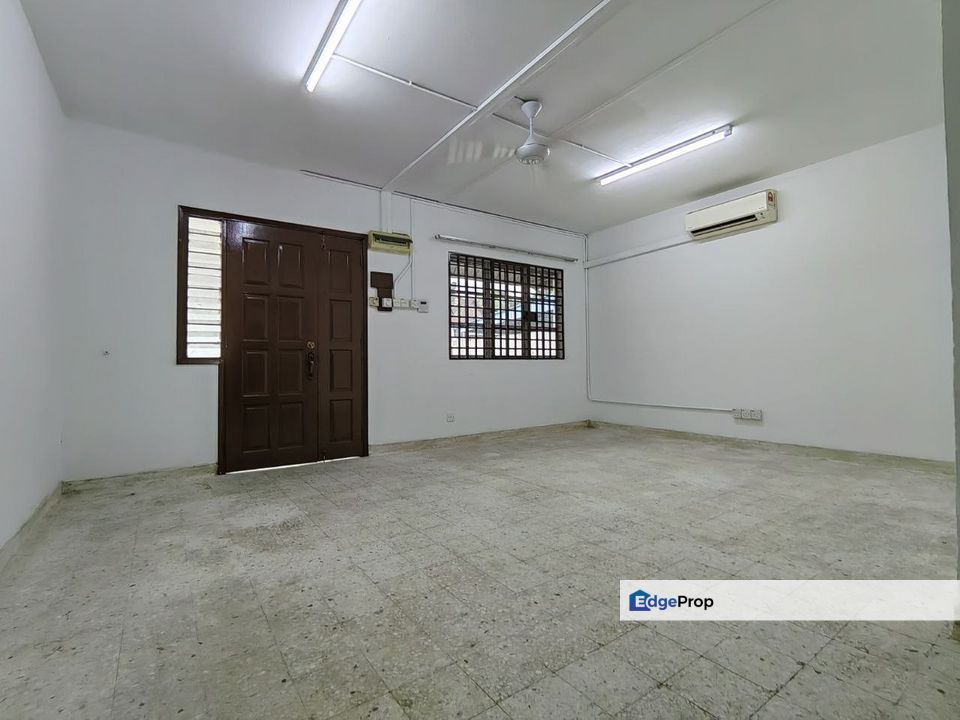 [RENOVATED & Flexible Deposit🔥] 2 Storey House @ Seksyen 19, Shah Alam, Selangor, Shah Alam
