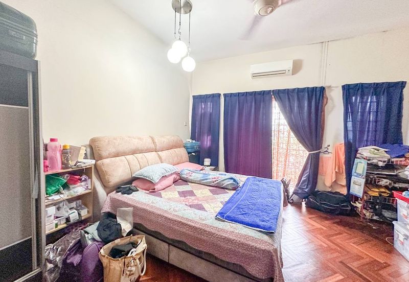 Taman Kristal, Dengkil