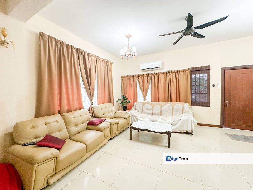 [FACING OPEN] END LOT 2.STOREY TAMAN KRISTAL 2, DENGKIL, Selangor, Dengkil