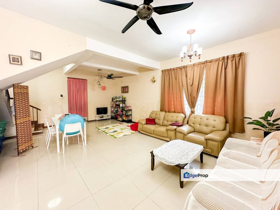 [FACING OPEN] END LOT 2.STOREY TAMAN KRISTAL 2, DENGKIL, Selangor, Dengkil