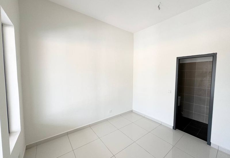 J1 Residence @ Jenderam