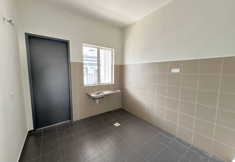 J1 Residence @ Jenderam