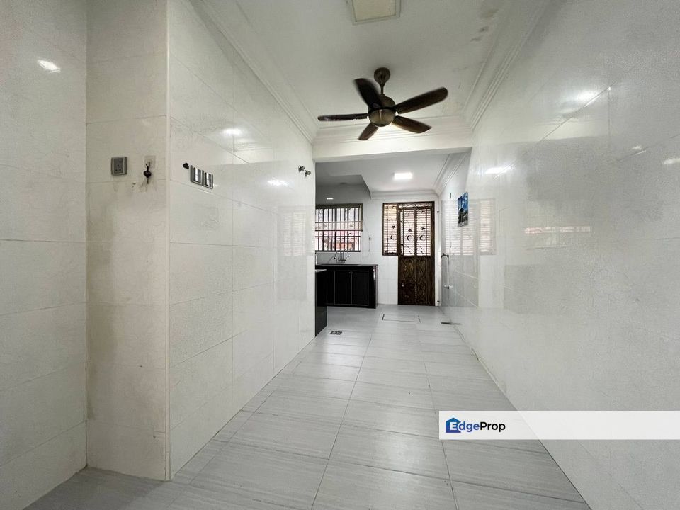 [RENOVATED & EXTENDED] FACING OPEN 2 STOREY HOUSE, TAMAN IMPIAN GEMILANG, Selangor, Kajang