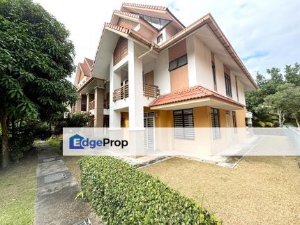 TERMURAH🔥Superb Condition End Lot with Extra Land 2.5 Storey Terrace Precint 18 Putrajaya ., Putrajaya, Putrajaya