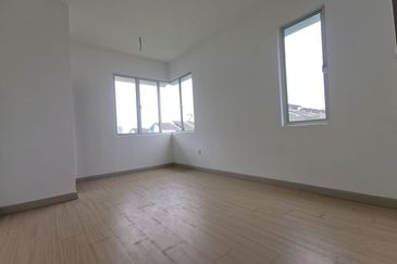 Serenia Amani @ Serenia City