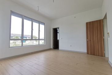 Serenia Amani @ Serenia City