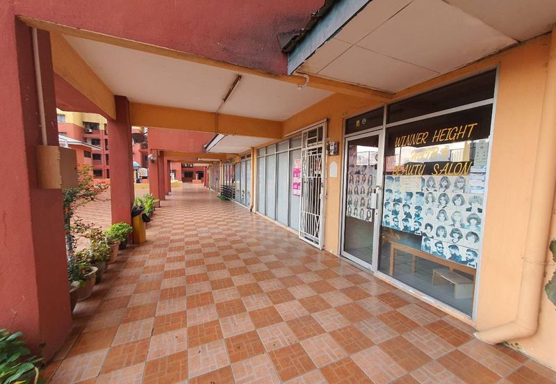 Bukit Winner (Winner Heights)