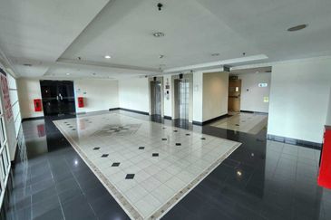 Renovated Spacious 4 Storey Office Building with Sub Basement Presint 16 Putrajaya