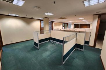 Renovated Spacious 4 Storey Office Building with Sub Basement Presint 16 Putrajaya