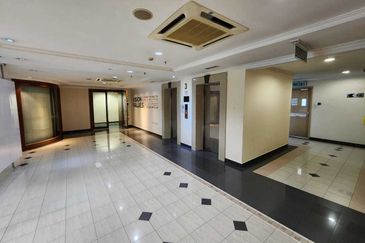 Renovated Spacious 4 Storey Office Building with Sub Basement Presint 16 Putrajaya