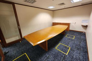 Renovated Spacious 4 Storey Office Building with Sub Basement Presint 16 Putrajaya