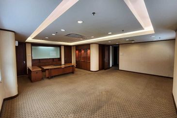 Renovated Spacious 4 Storey Office Building with Sub Basement Presint 16 Putrajaya