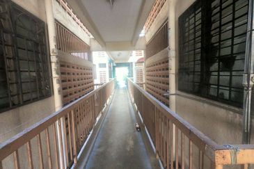 Apartment Pusat Komersil Seksyen 7 Shah Alam