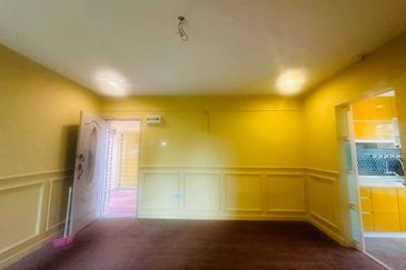 Renovated Corner Pangsapuri Sri Indah Seri Kembangan Selangor