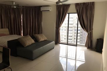 Maisson @ Platinum Apartment