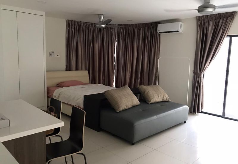 Maisson @ Platinum Apartment