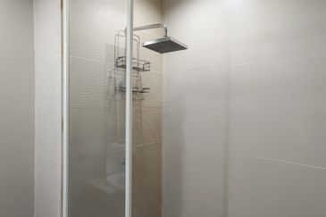 231 TR Serviced Suite