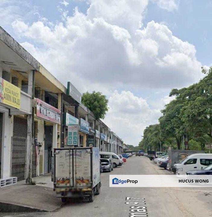 Permas Jaya 1.5 Storey Factory for Sale RM865,000 By HUCUS WONG