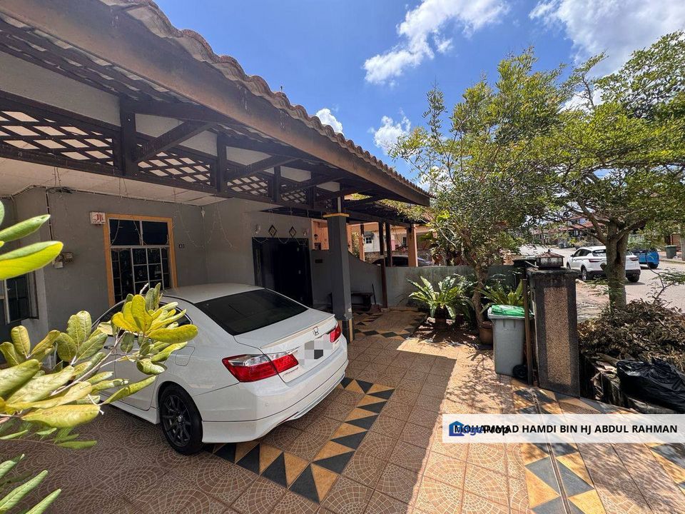 SEMI D 1.5 TINGKAT RENOVATED DI TAMAN PASIR EMAS JAYA, SUNGAI PETANI KEDAH UNTUK DIJUAL, Kedah, Sungai Petani