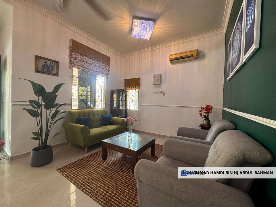 SEMI D 1.5 TINGKAT RENOVATED DI TAMAN PASIR EMAS JAYA, SUNGAI PETANI KEDAH UNTUK DIJUAL, Kedah, Sungai Petani