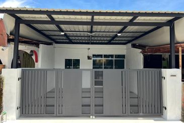 TERES SETINGKAT DI TAMAN TANJUNG PUTERI, KUALA KETIL KEDAH UNTUK DIJUAL