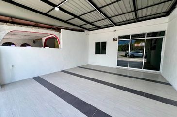 TERES SETINGKAT DI TAMAN TANJUNG PUTERI, KUALA KETIL KEDAH UNTUK DIJUAL