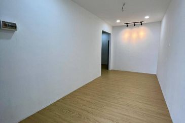 TERES SETINGKAT DI TAMAN TANJUNG PUTERI, KUALA KETIL KEDAH UNTUK DIJUAL