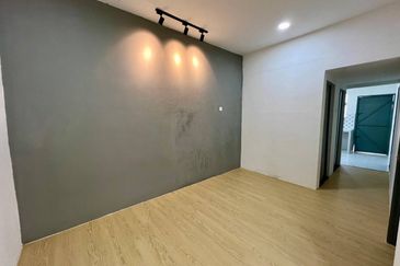 TERES SETINGKAT DI TAMAN TANJUNG PUTERI, KUALA KETIL KEDAH UNTUK DIJUAL