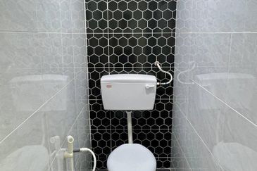 TERES SETINGKAT DI TAMAN TANJUNG PUTERI, KUALA KETIL KEDAH UNTUK DIJUAL