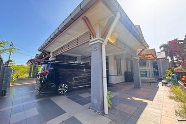 Cinta Sayang Resort Home