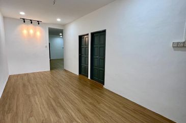 TERES SETINGKAT TAMAN DESA AMAN SUNGAI LALANG UNTUK DIJUAL ❗❗