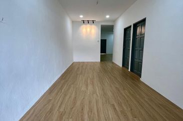 TERES SETINGKAT TAMAN DESA AMAN SUNGAI LALANG UNTUK DIJUAL ❗❗