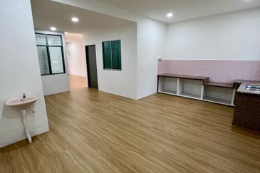 TERES SETINGKAT TAMAN DESA AMAN SUNGAI LALANG UNTUK DIJUAL ❗❗