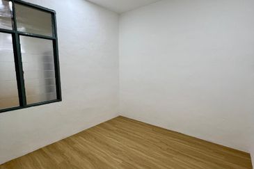 TERES SETINGKAT TAMAN DESA AMAN SUNGAI LALANG UNTUK DIJUAL ❗❗