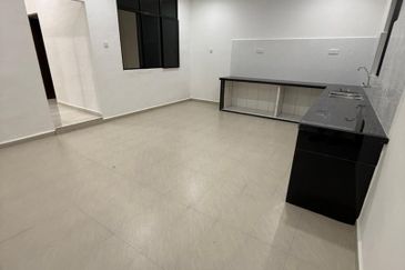 TERES SETINGKAT TAMAN KENARI KULIM UNTUK DIJUAL ❗❗