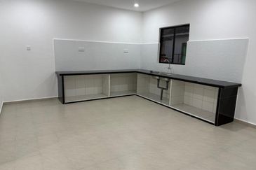 TERES SETINGKAT TAMAN KENARI KULIM UNTUK DIJUAL ❗❗