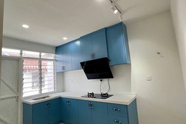 TERES SETINGKAT TAMAN SERI BAYU SUNGAI LALANG UNTUK DIJUAL ❗❗