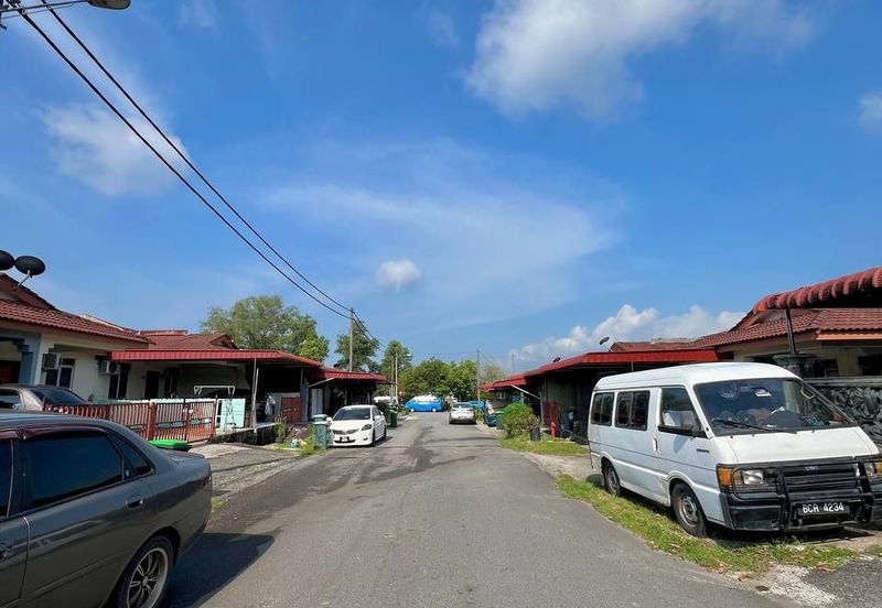 TERES SETINGKAT TAMAN SERI BAYU SUNGAI LALANG UNTUK DIJUAL ❗❗