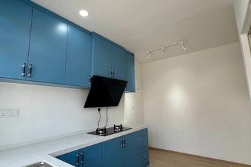 TERES SETINGKAT TAMAN SERI BAYU SUNGAI LALANG UNTUK DIJUAL ❗❗