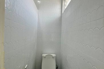 TERES SETINGKAT TAMAN SERI BAYU SUNGAI LALANG UNTUK DIJUAL ❗❗