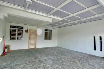 TERES SETINGKAT TAMAN SERI BAYU SUNGAI LALANG UNTUK DIJUAL ❗❗