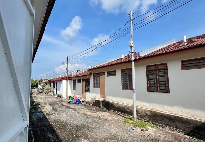 TERES SETINGKAT TAMAN SERI BAYU SUNGAI LALANG UNTUK DIJUAL ❗❗