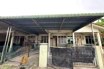 TERES SETINGKAT BANDAR AMANJAYA SUNGAI PETANI UNTUK DIJUAL ❗❗